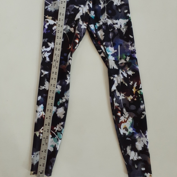 Nike Dri-FIT women's multicolored spandex leggings yoga pants size S - Picture 4 of 6